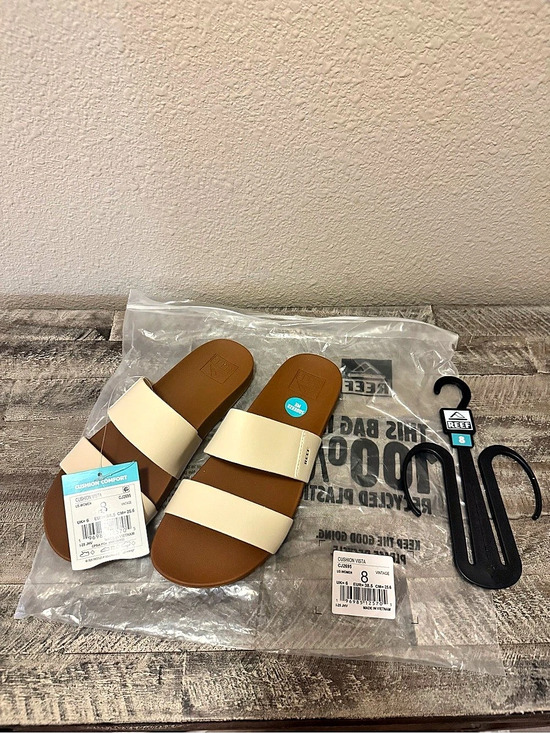 Reef Shoes - New with Tags! REEF Cushion Vista Vintage Women's Cream & Brown US 8